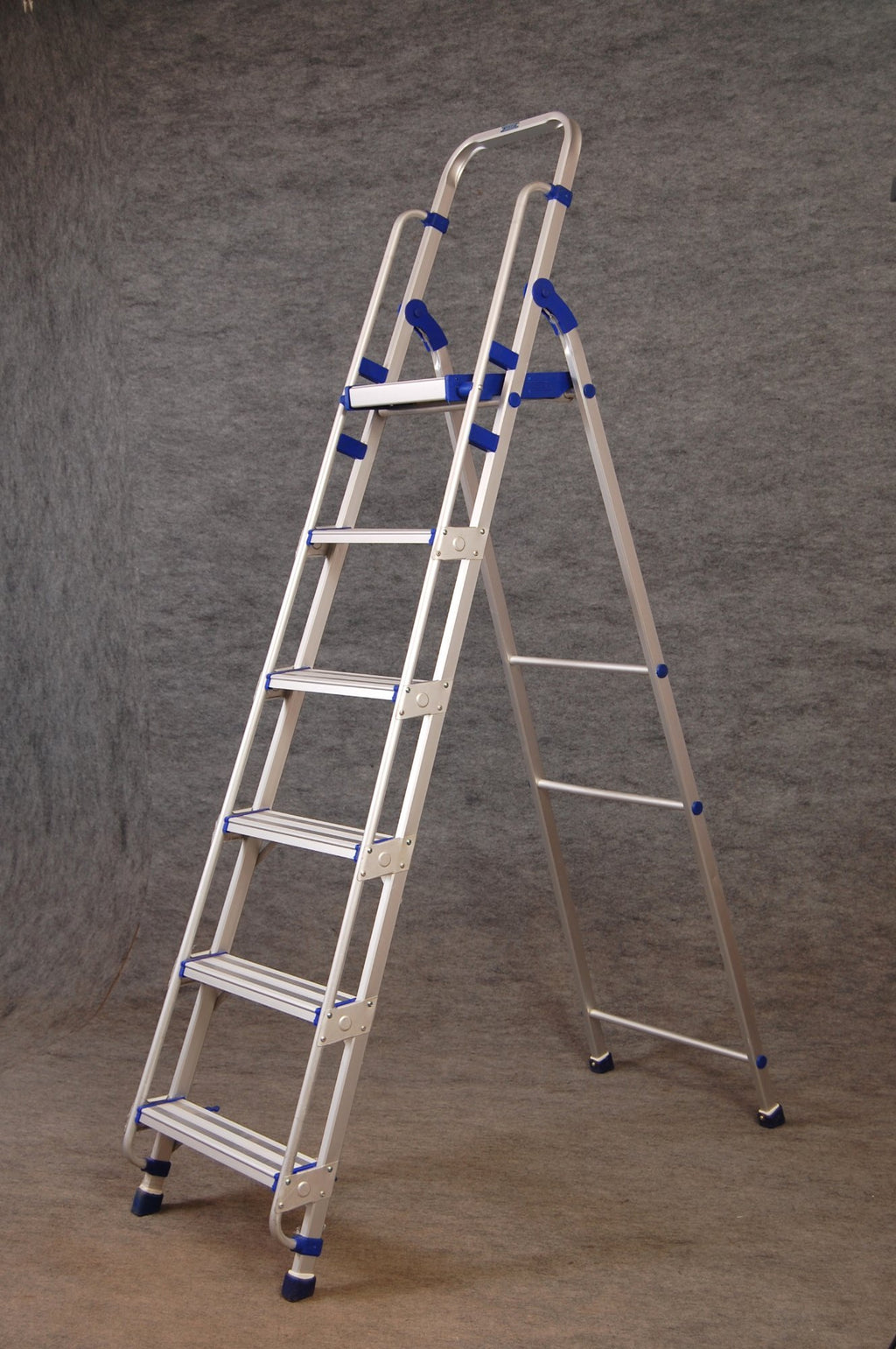 ALUMINIUM BABY BIG STEP LADDER ( X1 ) 4" Ft TO 8" Ft